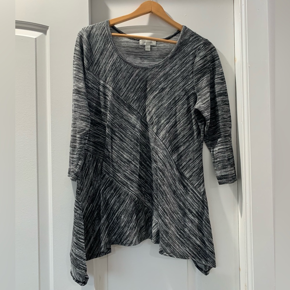 Gray‎ Mid Sleeve Top